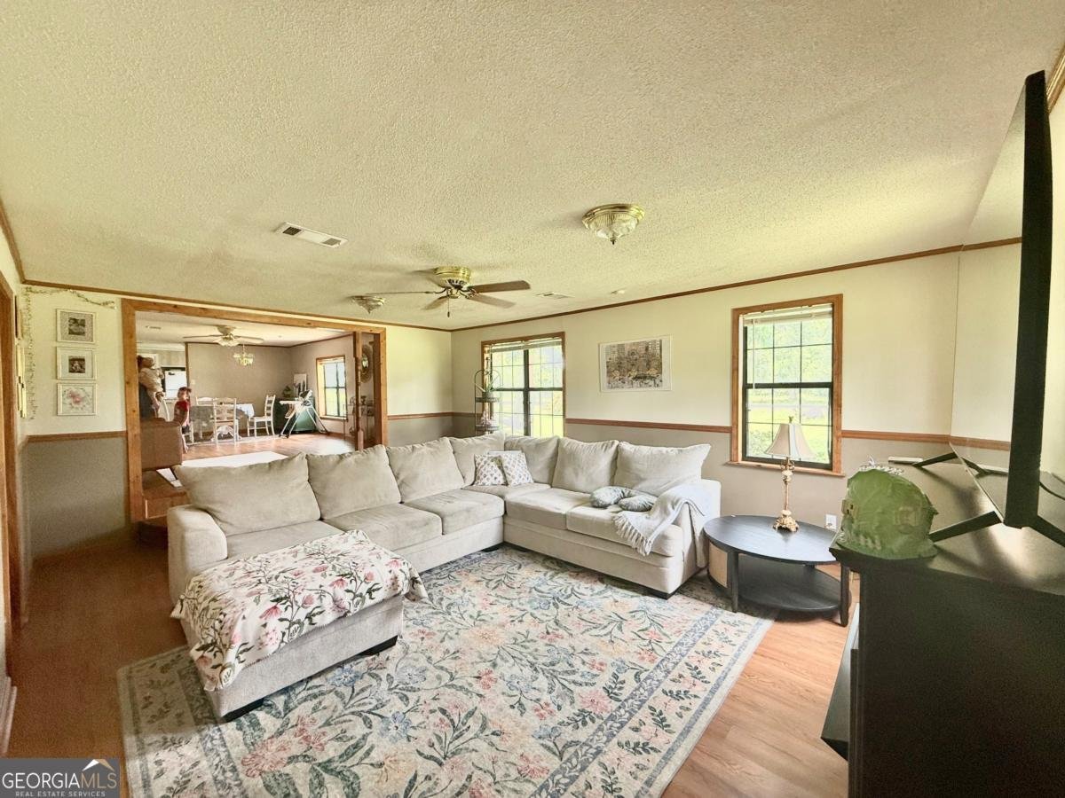 3439 River Road Lumber City - 6