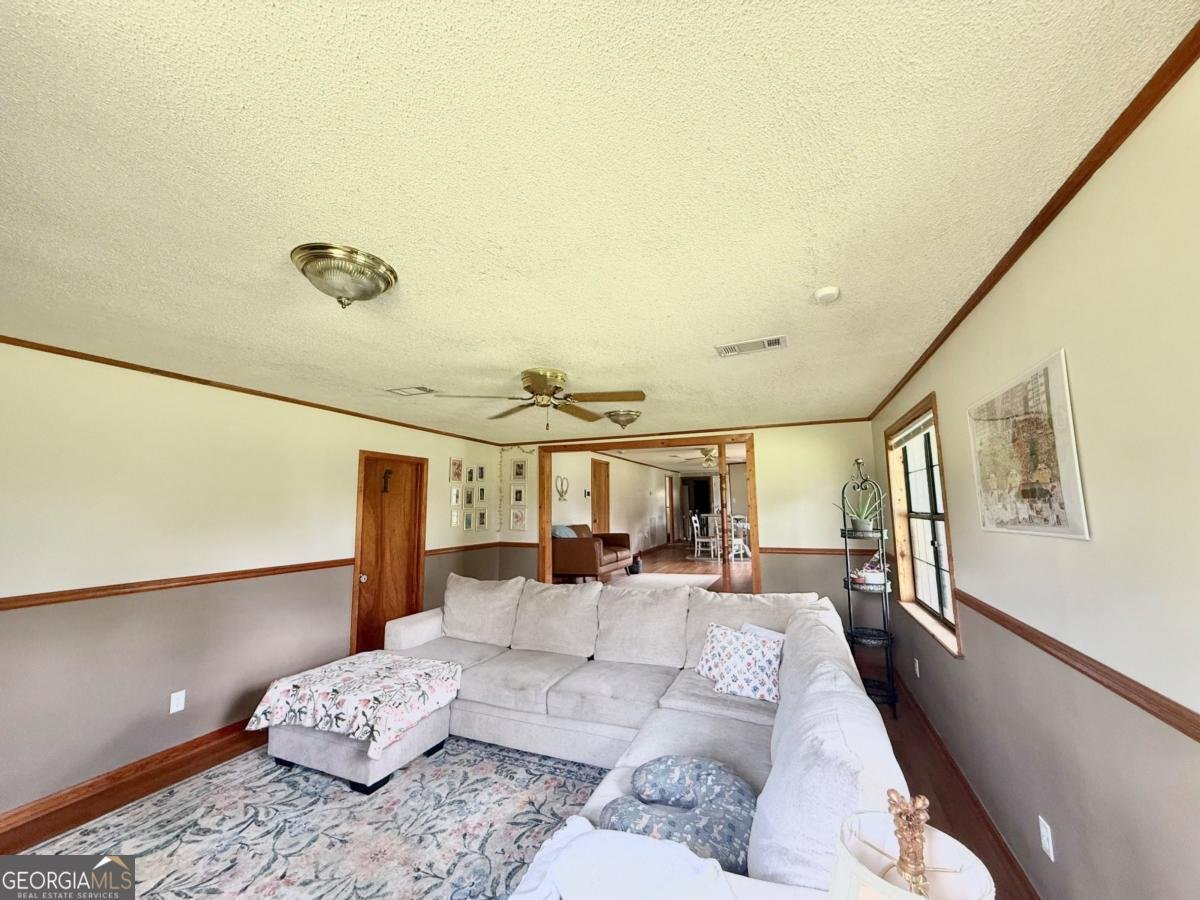 3439 River Road Lumber City - 7