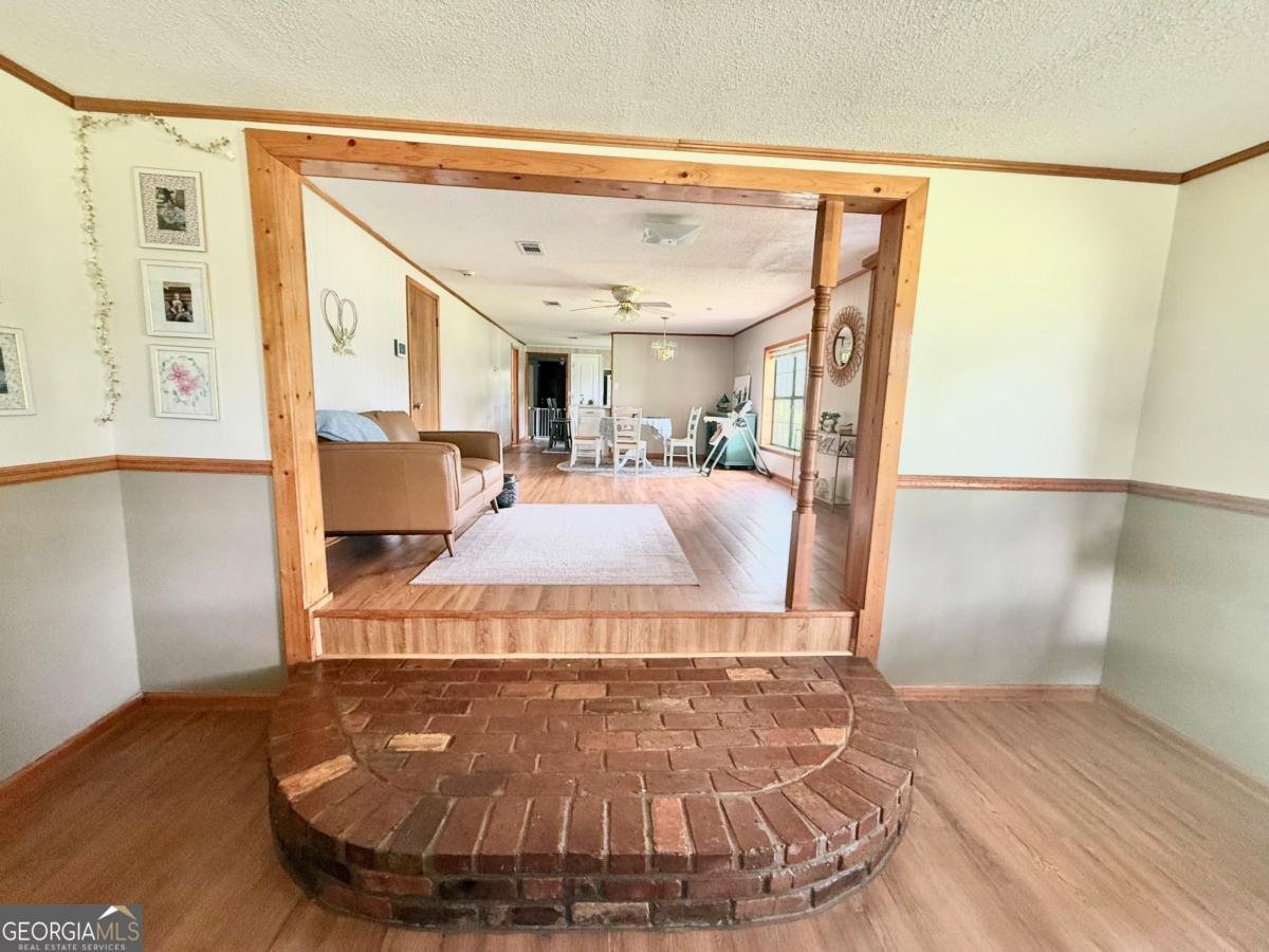 3439 River Road Lumber City - 8