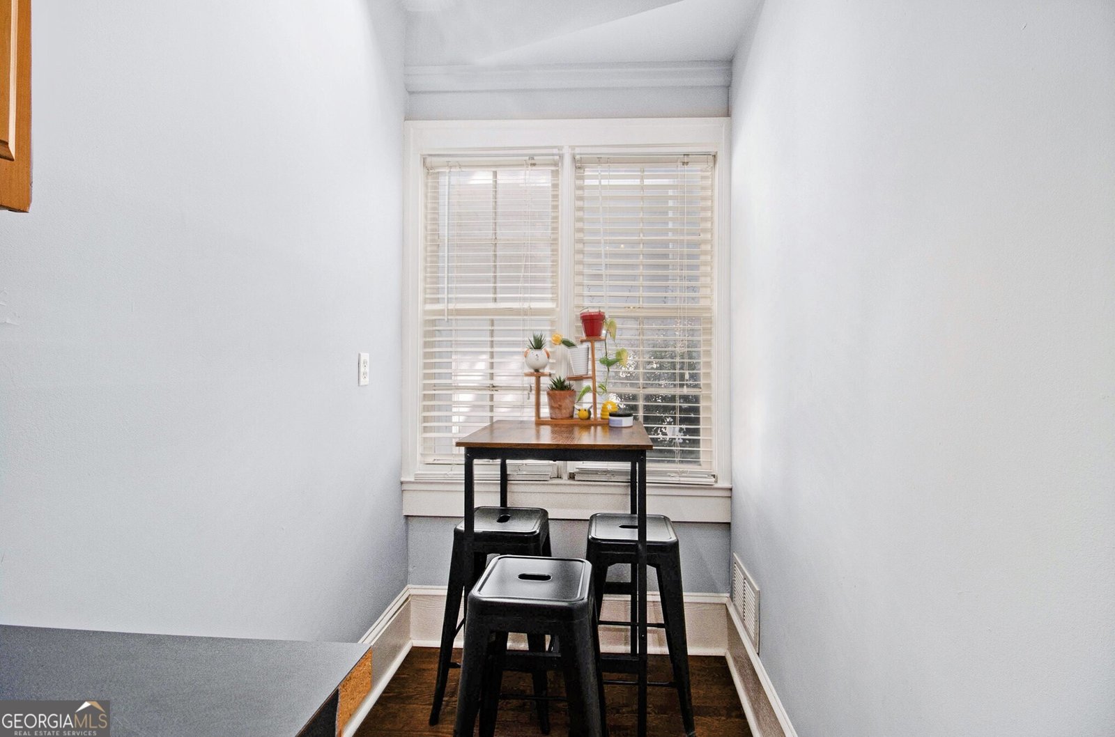 706 Charles Allen Drive Atlanta - 4
