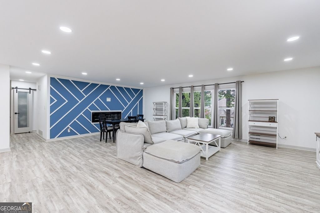 1339 Valley View Road Atlanta - 14