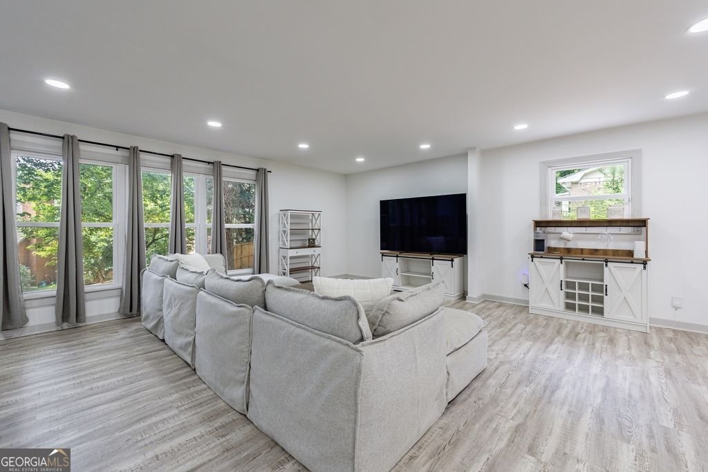 1339 Valley View Road Atlanta - 18