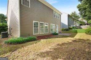 320 Pintail Court Suwanee - 32