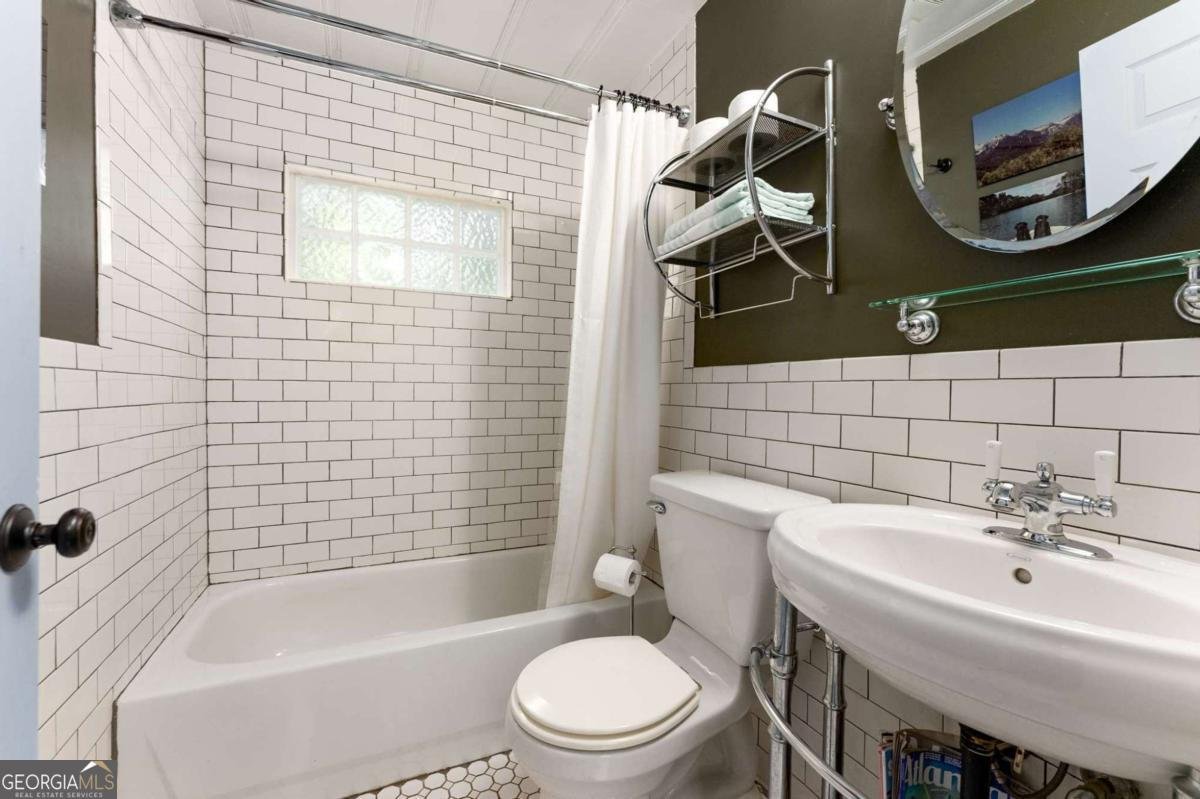 1065 Berne Street Atlanta - 24