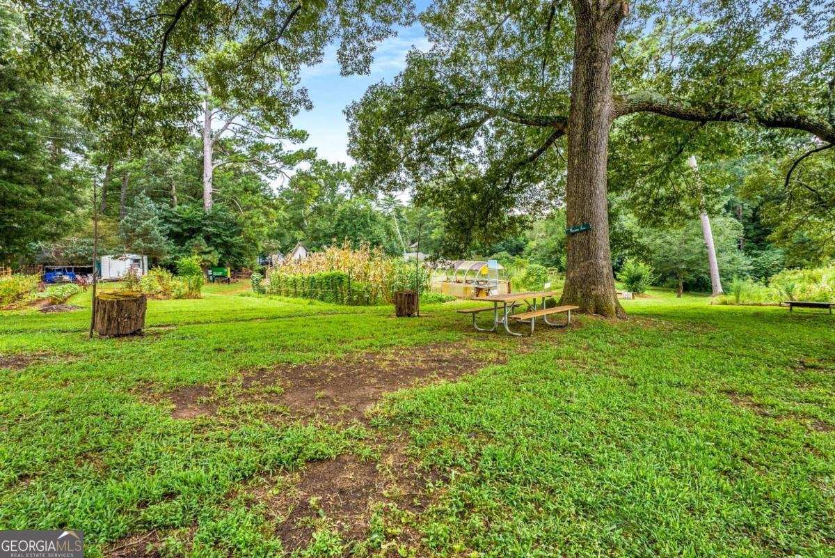 1065 Berne Street Atlanta - 35