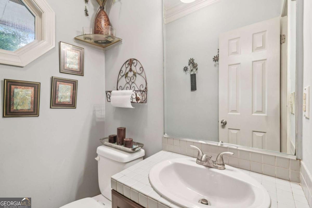 107 Bunnie Trail Ellenwood - 33