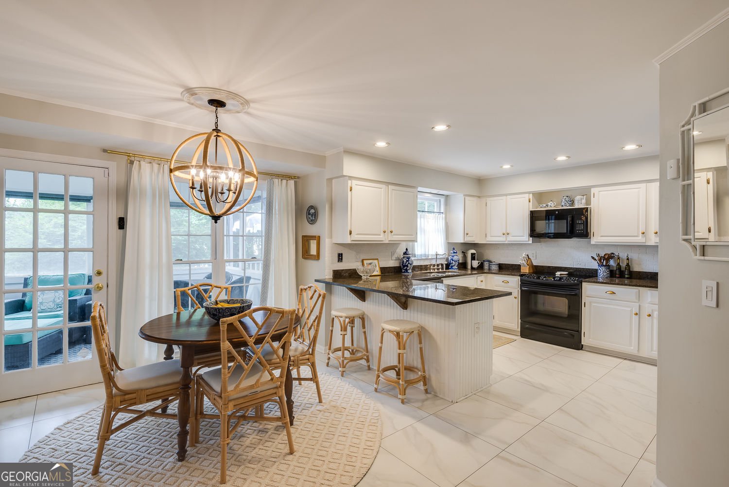 1085 Dunbarton Trace Brookhaven - 1