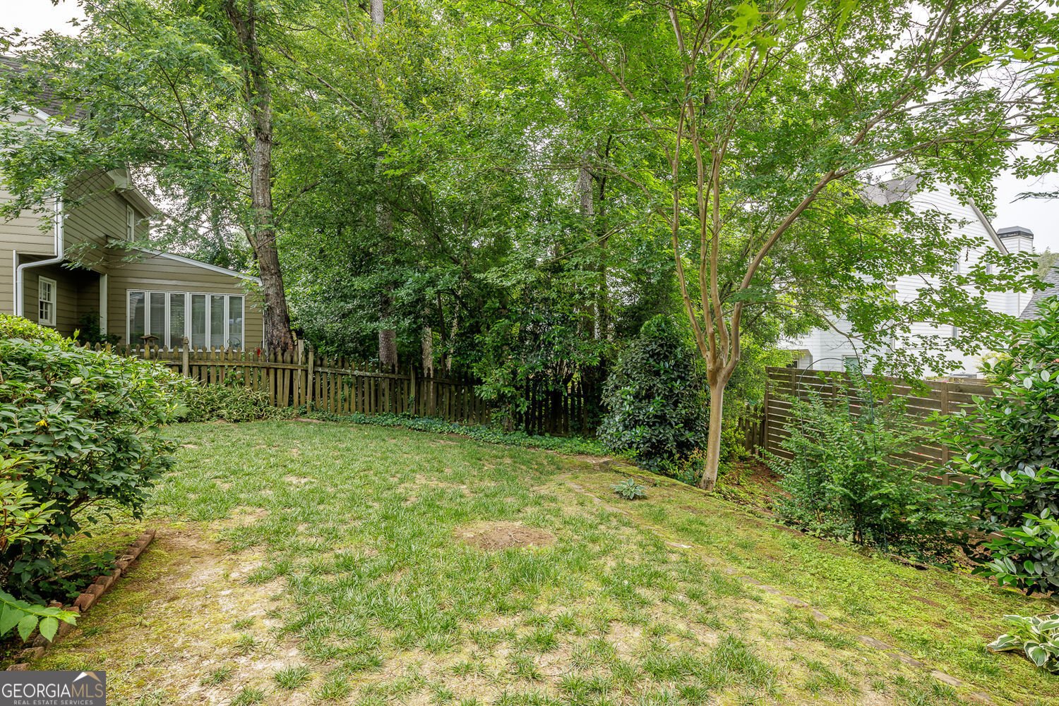1085 Dunbarton Trace Brookhaven - 25