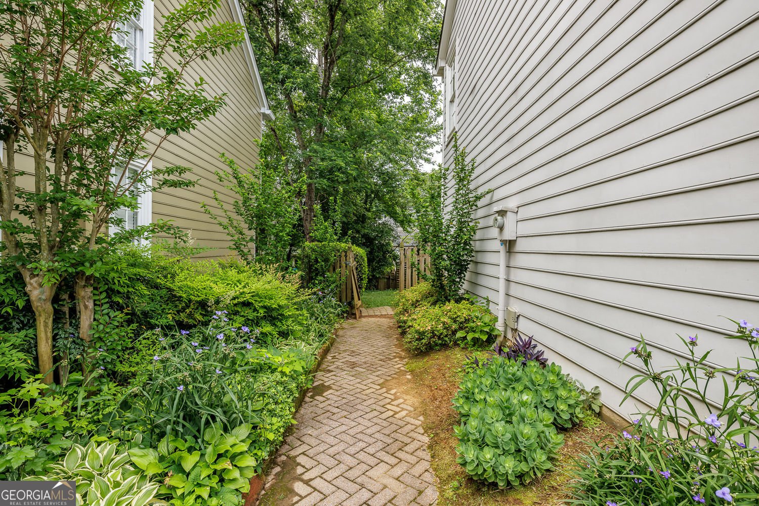 1085 Dunbarton Trace Brookhaven - 28