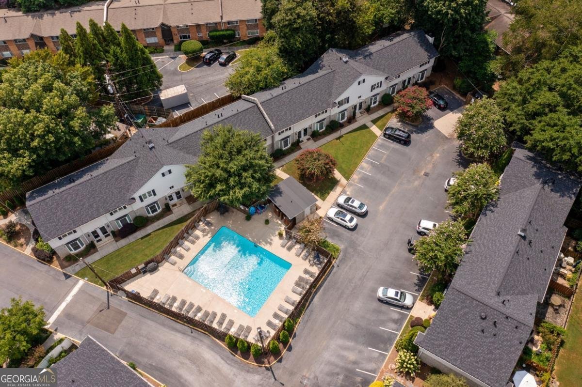 136 Peachtree Memorial Drive Atlanta - 27