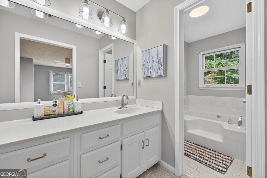 180 Timber Oak Cove Lawrenceville - 30
