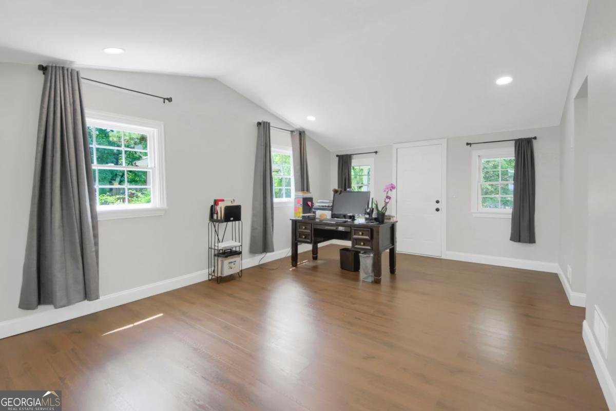 920 James Court Marietta - 12