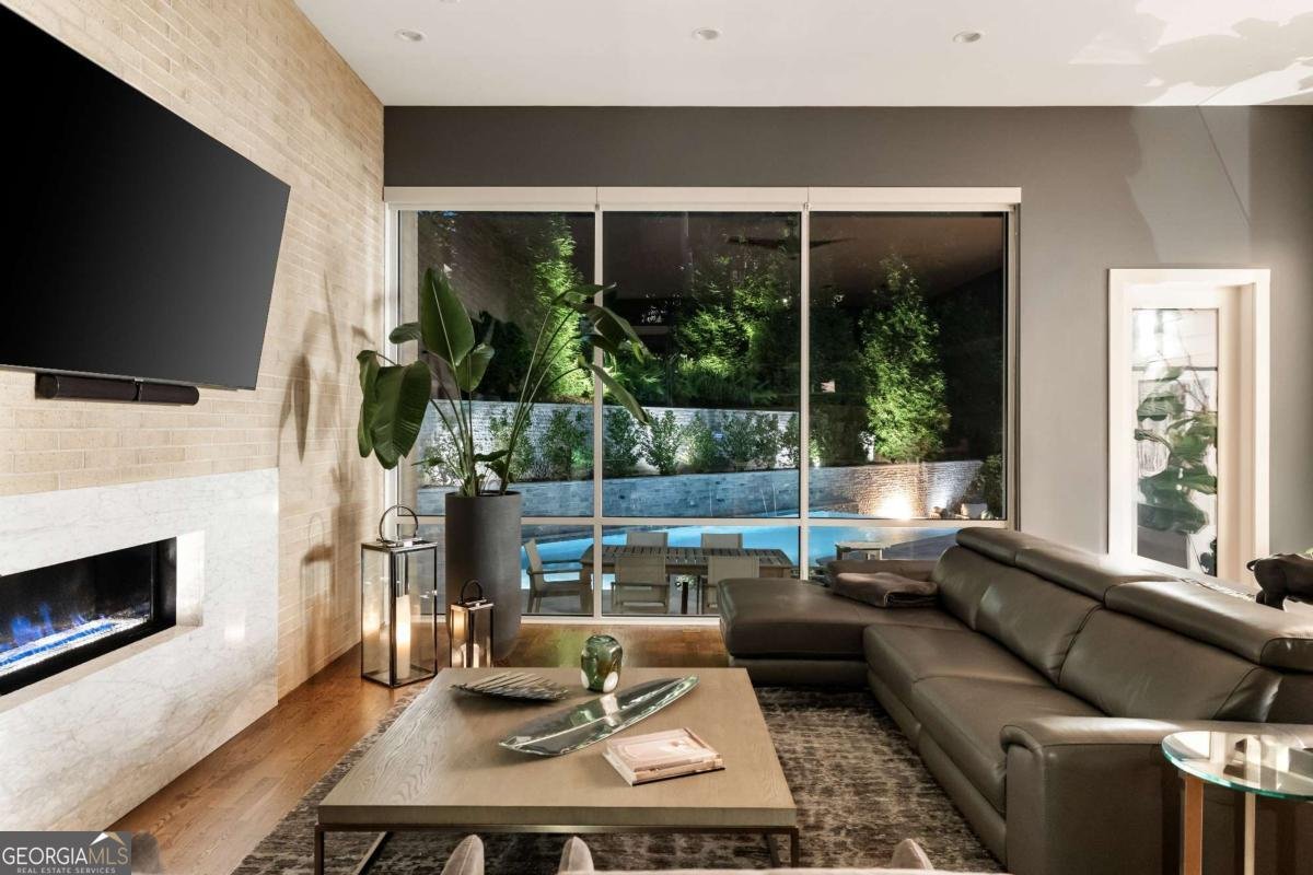 1242 Wild Creek Trail Atlanta - 9