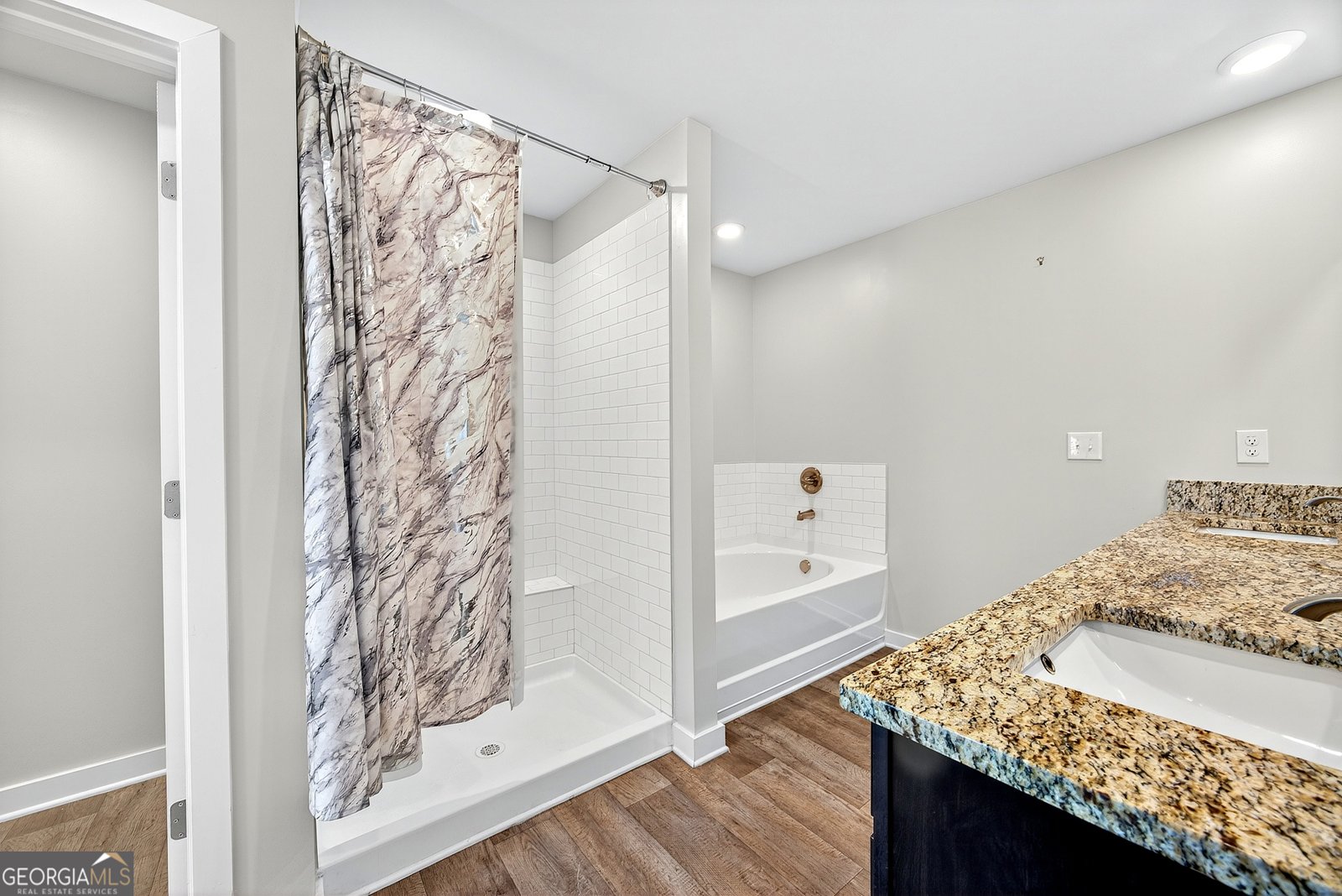 103 KINGFISHER Walk Covington - 22