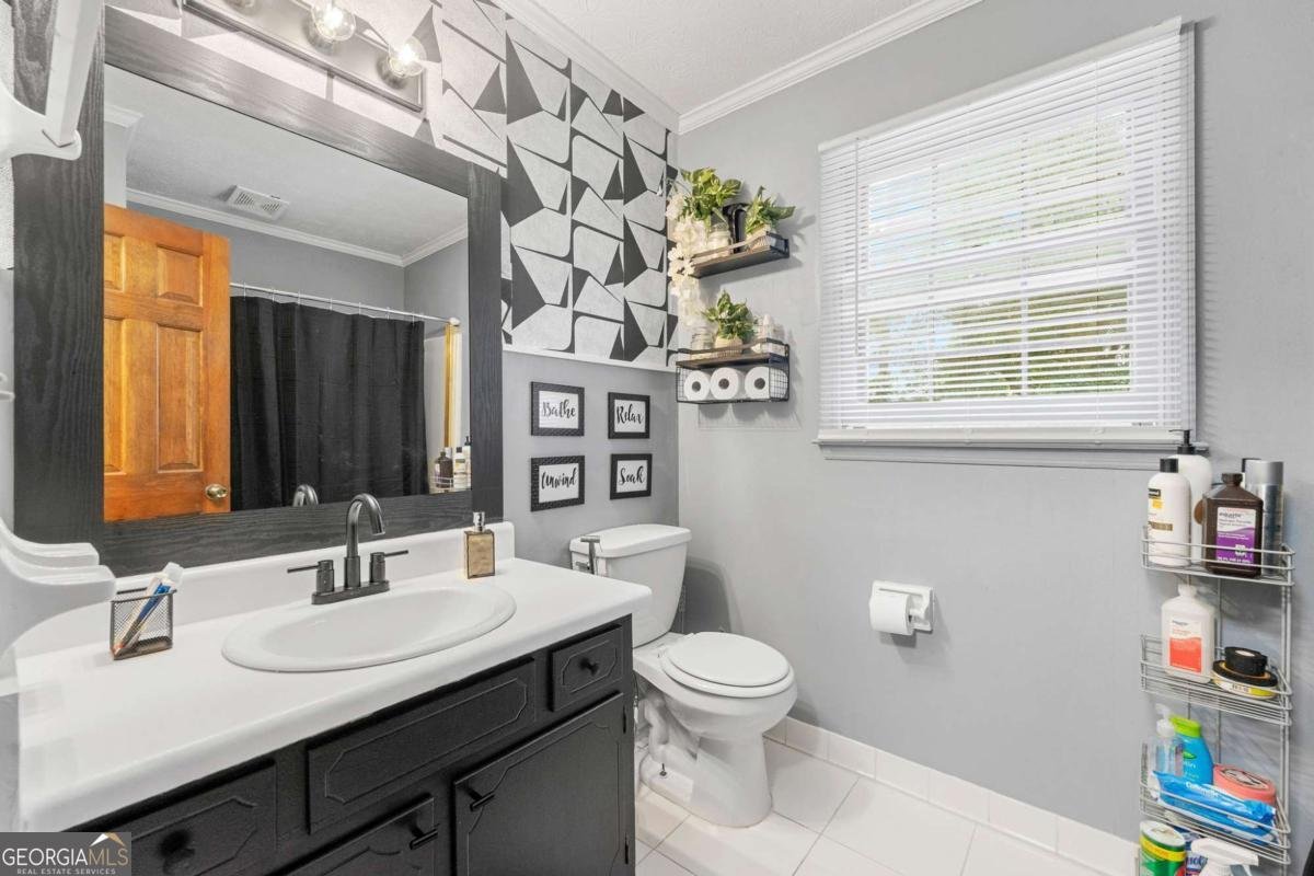 1122 Melton Drive Lilburn - 15