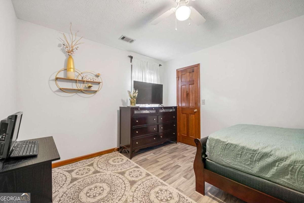 1122 Melton Drive Lilburn - 18