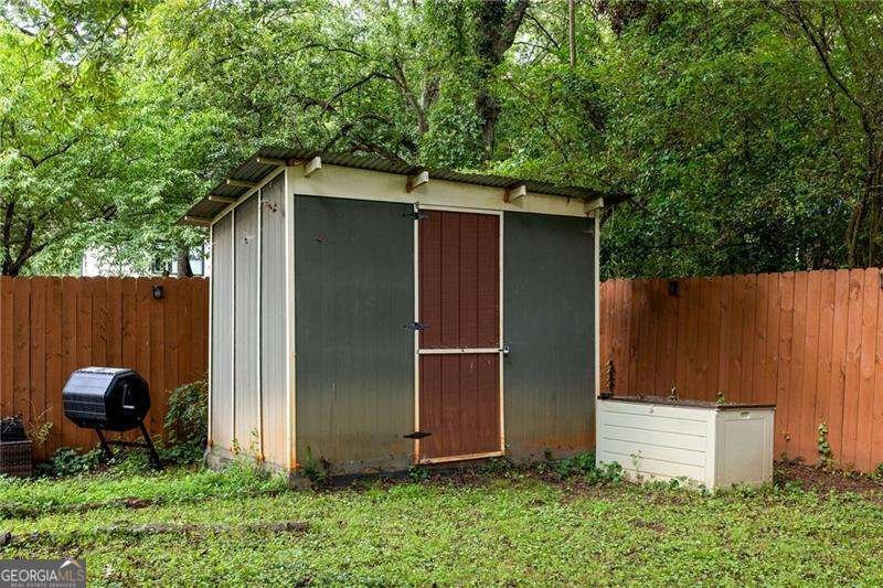 454 Gift Avenue Atlanta - 30