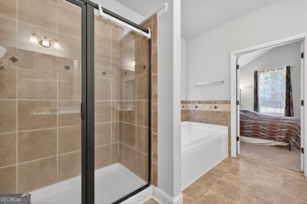 330 Pebble Chase Lane Lawrenceville - 36