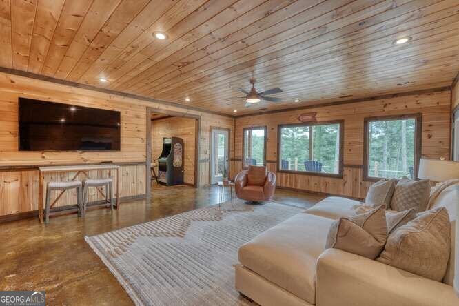 514 Browns Cove Road Blue Ridge - 37