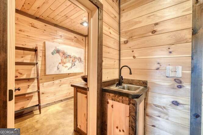 514 Browns Cove Road Blue Ridge - 44