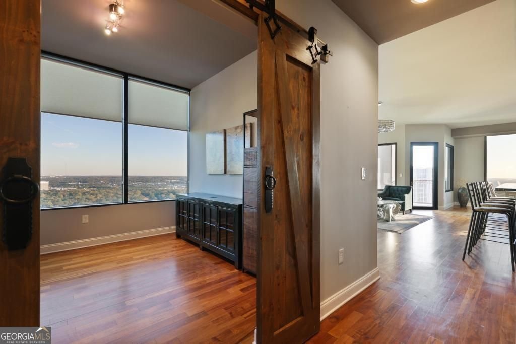 2828 Peachtree Road Atlanta - 3