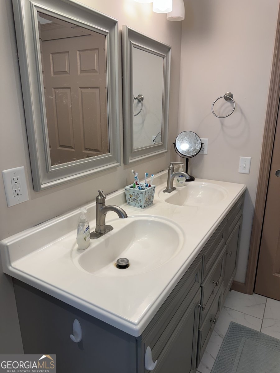 404 Ready Street St. Marys - 11