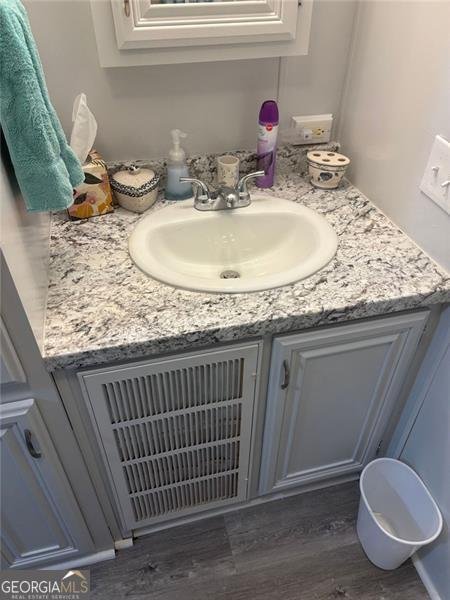 215 Canyon Pass Cleveland - 23