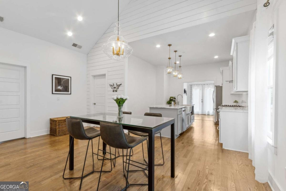 359 Irwin Street Atlanta - 10