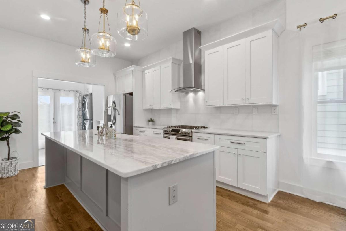 359 Irwin Street Atlanta - 11