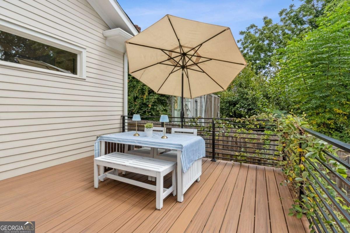 359 Irwin Street Atlanta - 28