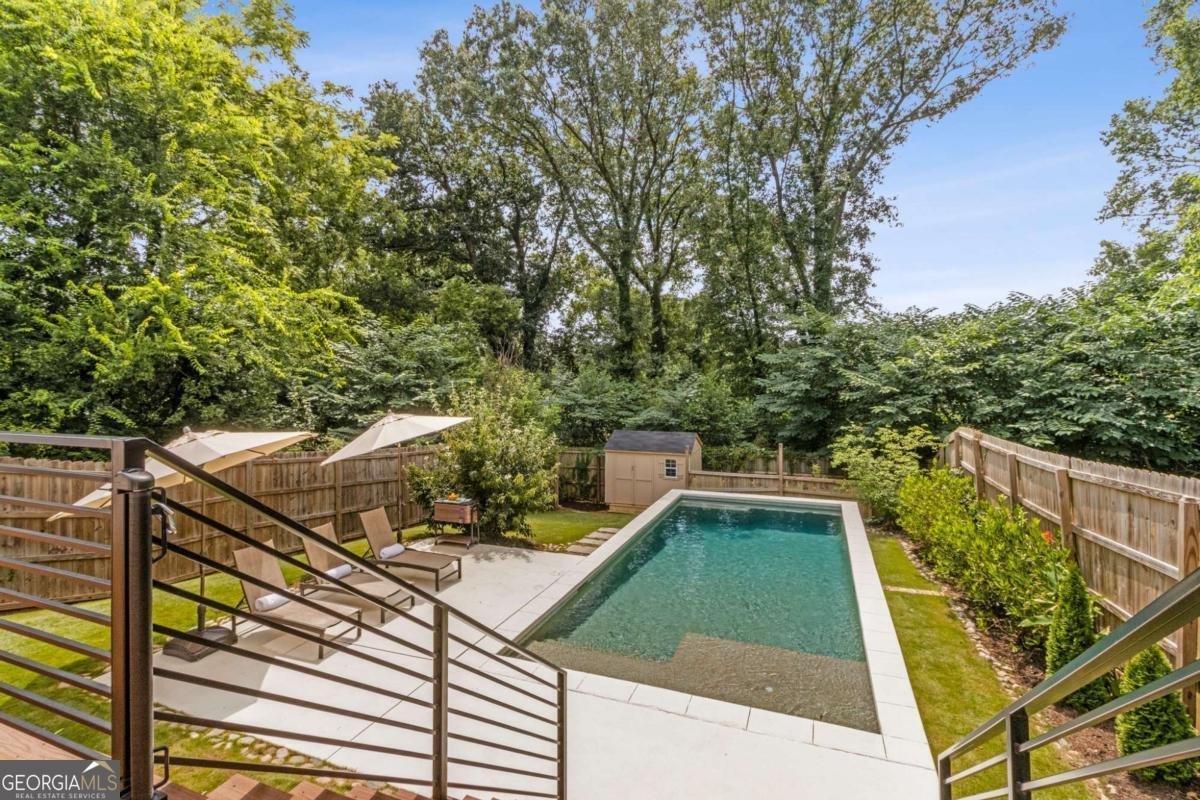 359 Irwin Street Atlanta - 29