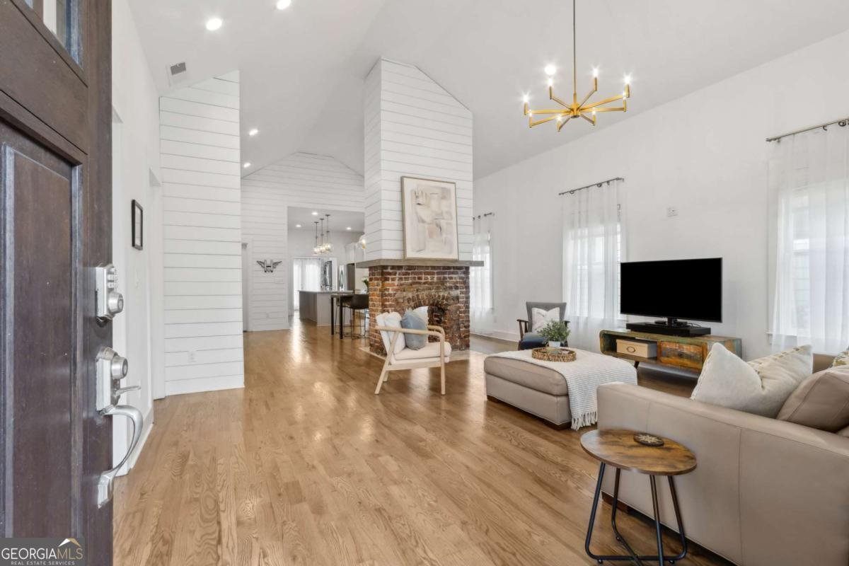 359 Irwin Street Atlanta - 5