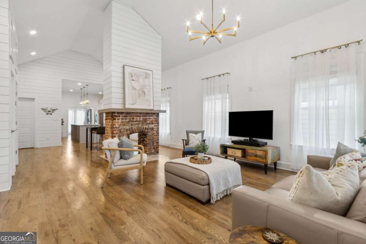 359 Irwin Street Atlanta - 7