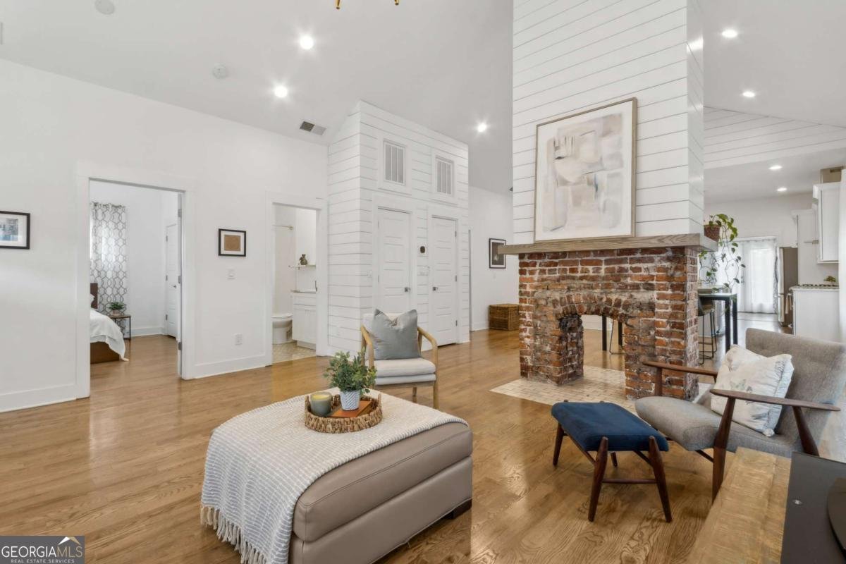 359 Irwin Street Atlanta - 8