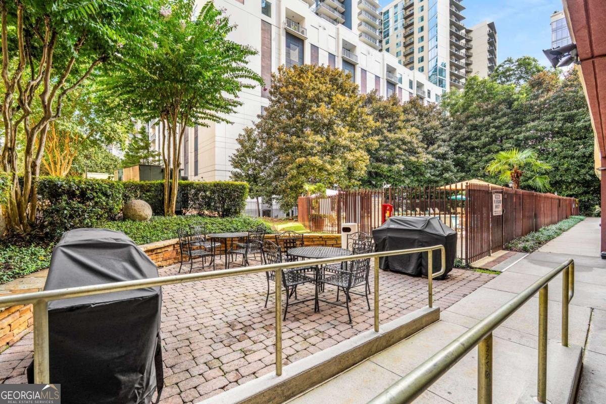 1101 Juniper Street Atlanta - 34