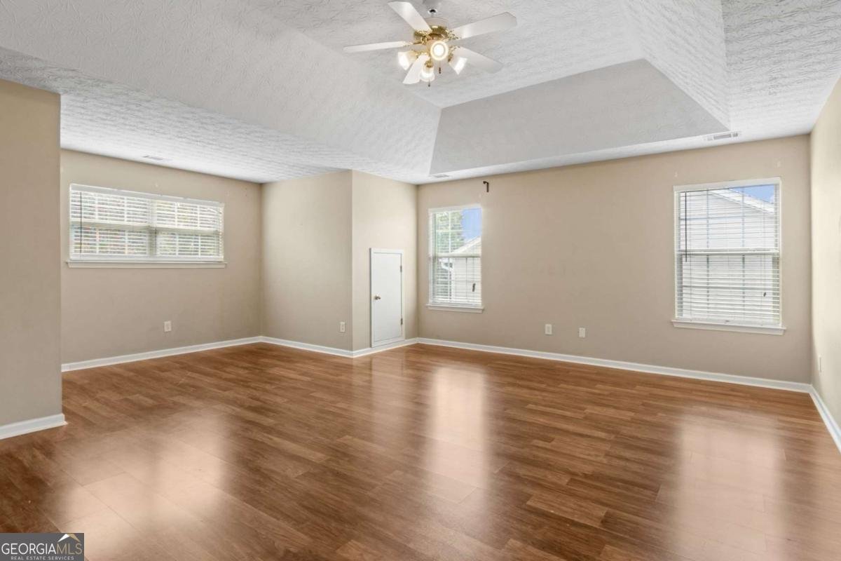 3725 Crescent Walk Lane Suwanee - 34