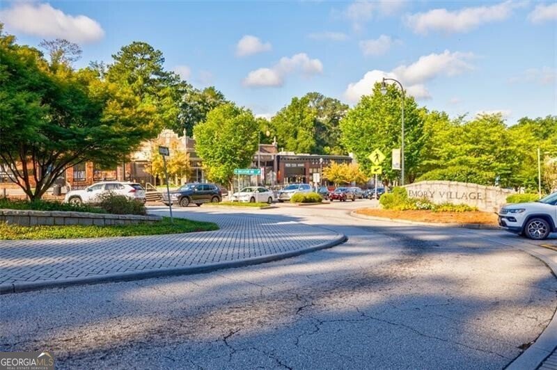 1822 Berkeley Oaks Lane Atlanta - 3