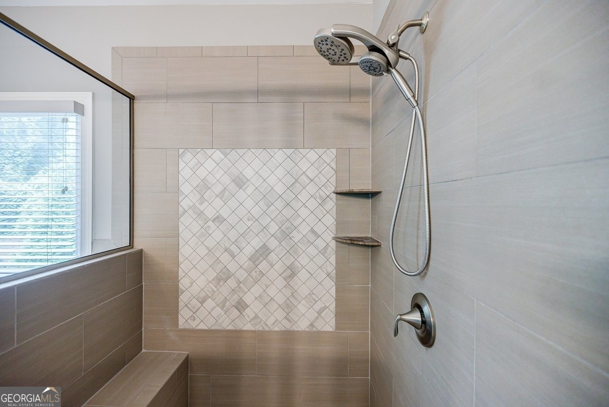1822 Berkeley Oaks Lane Atlanta - 60