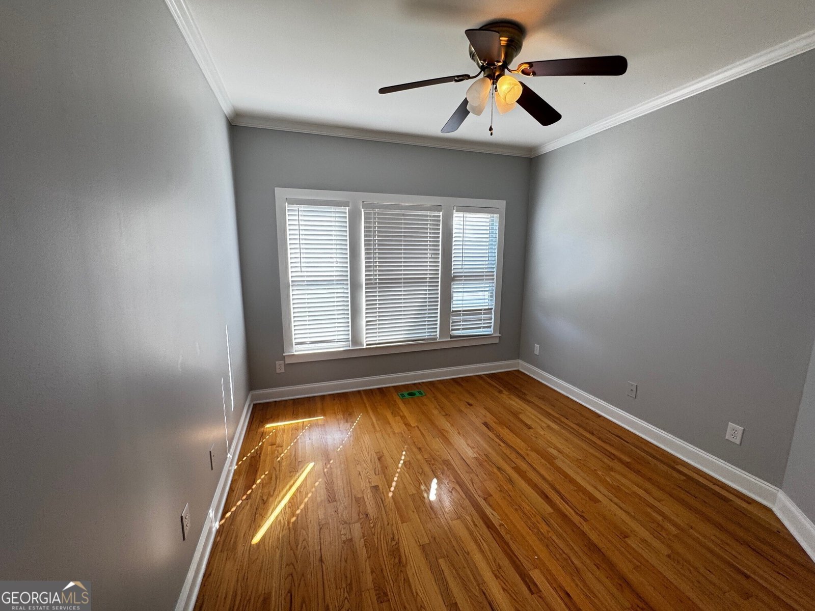 1713 Townside Drive Bishop - 14
