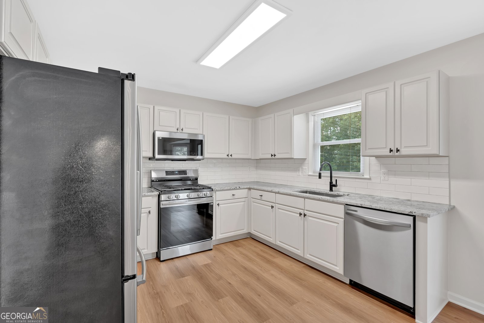 3304 Brooksong Dacula - 25