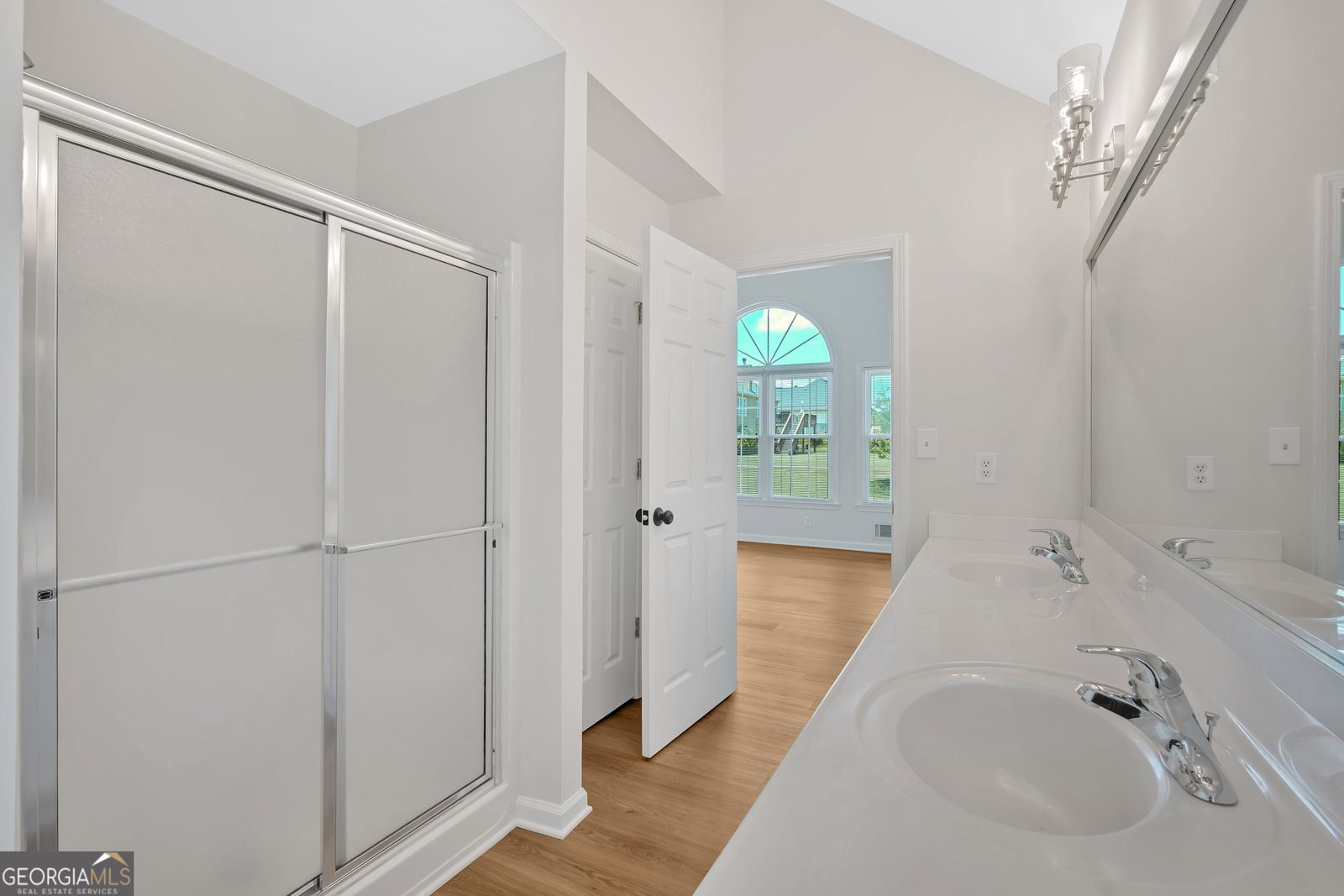 3304 Brooksong Dacula - 32