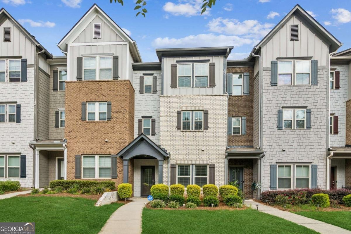 5915 Landers Loop Fairburn - 1