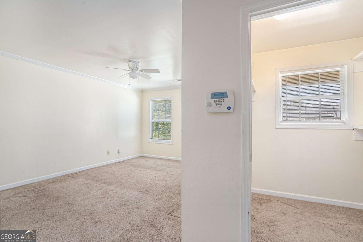 2996 Jonesboro Road Atlanta - 9