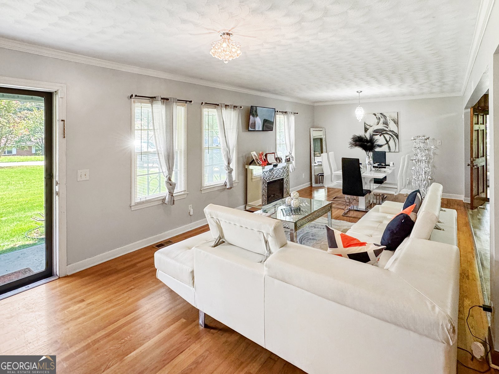 221 Barnard Avenue Lagrange - 2