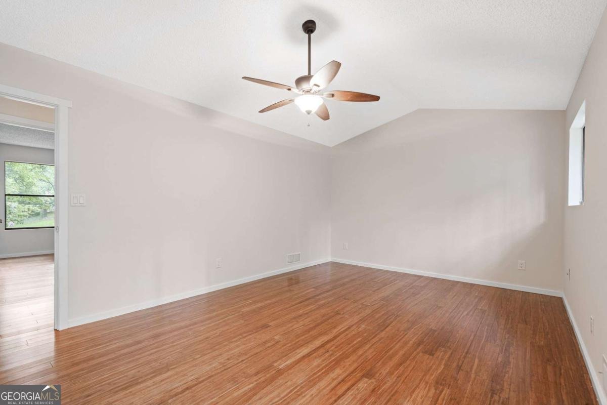 9795 Loblolly Lane Roswell - 14