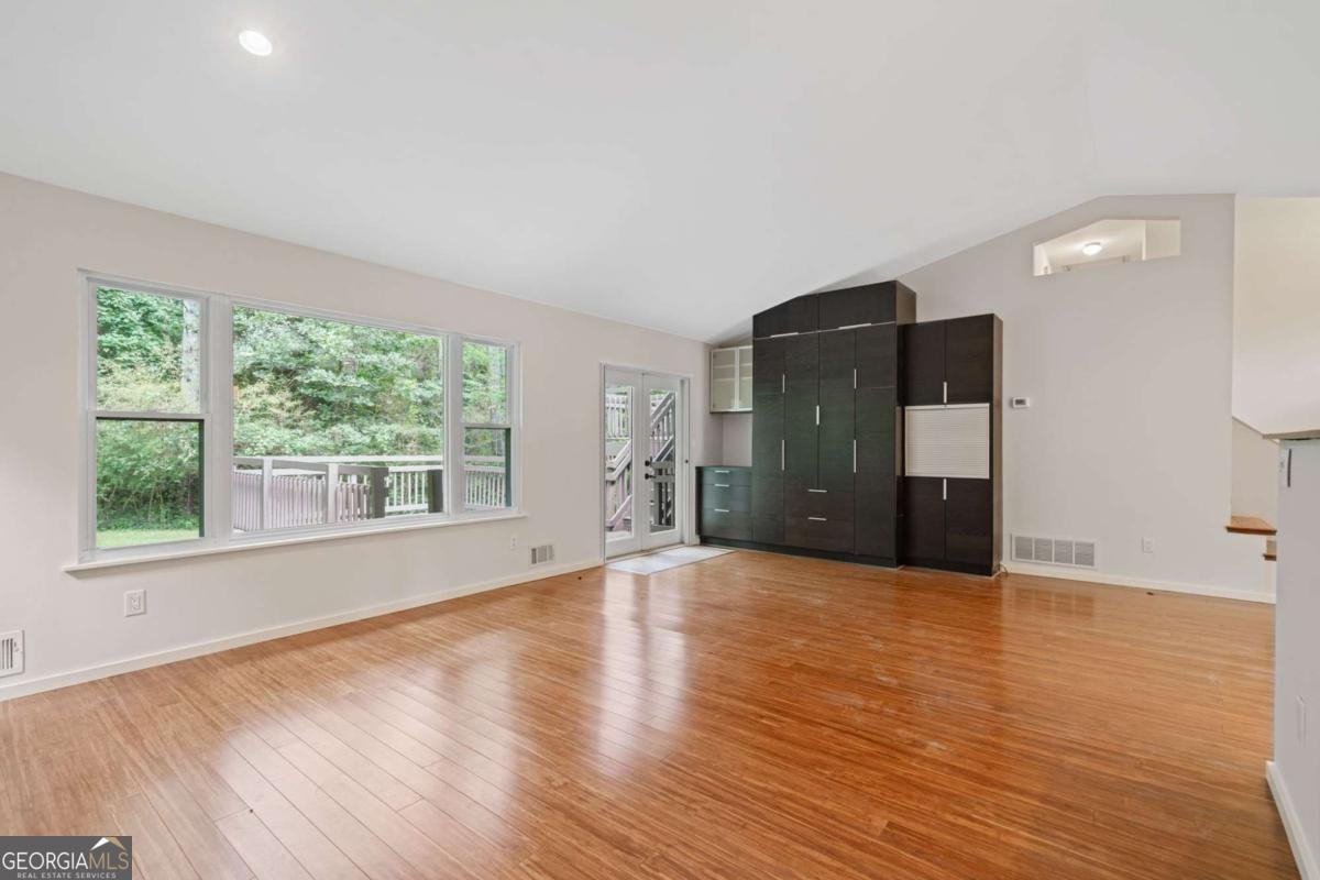 9795 Loblolly Lane Roswell - 9