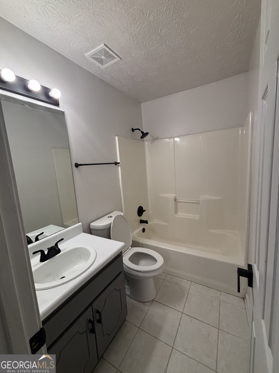 6282 Amberly Road Rex - 2