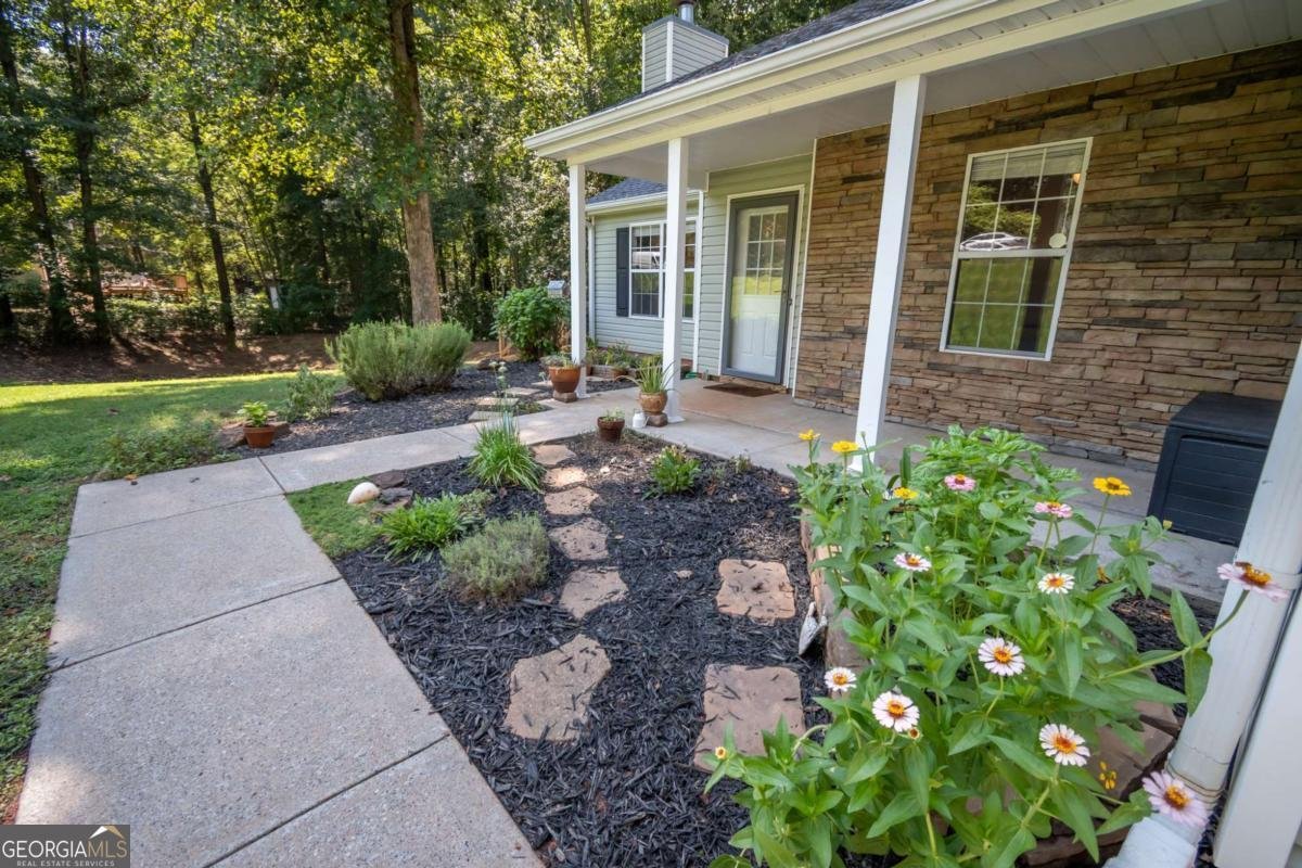 162 Azalea Drive Winder - 3