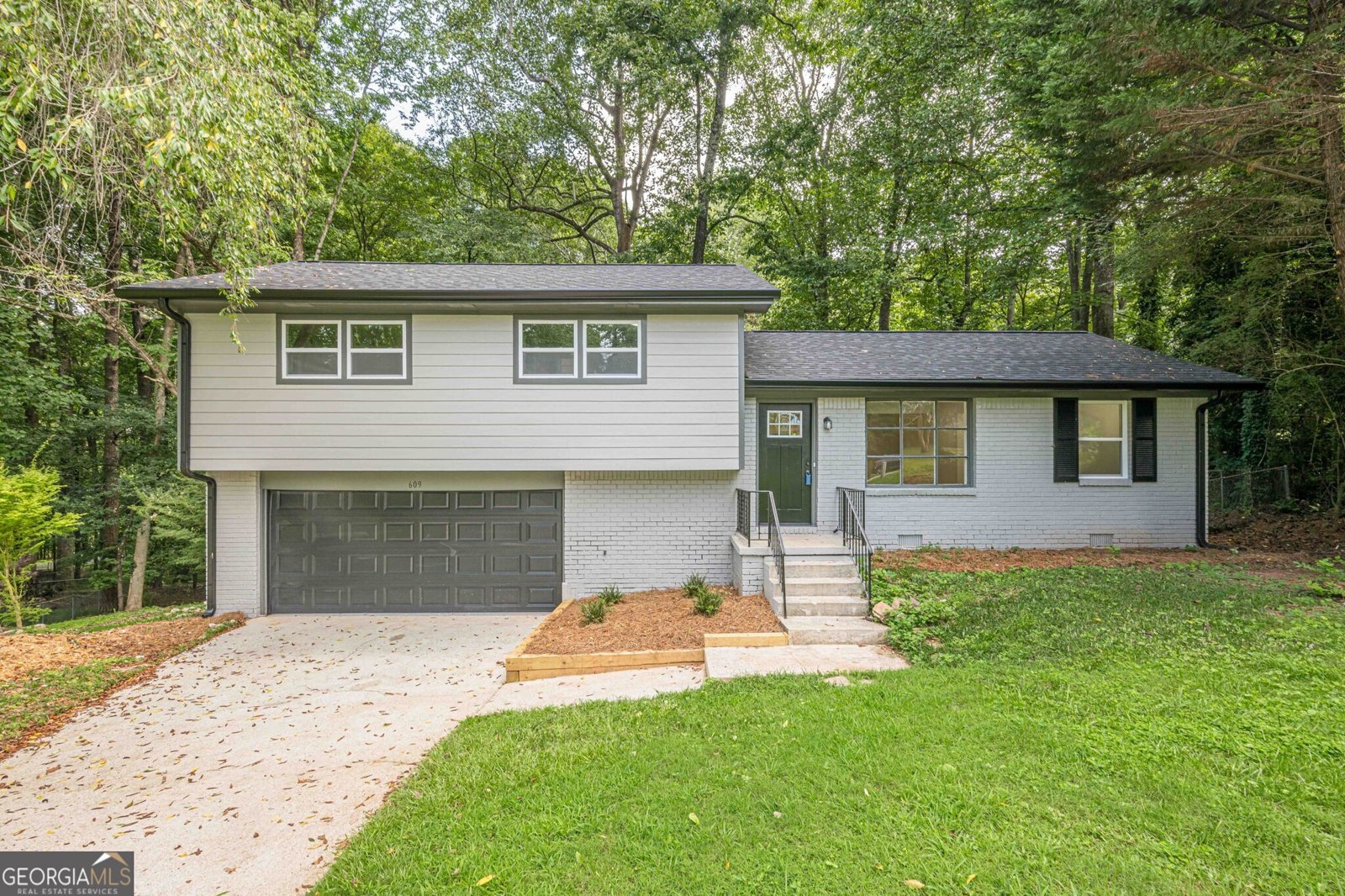 609 Mount Vista Court Stone Mountain - 1