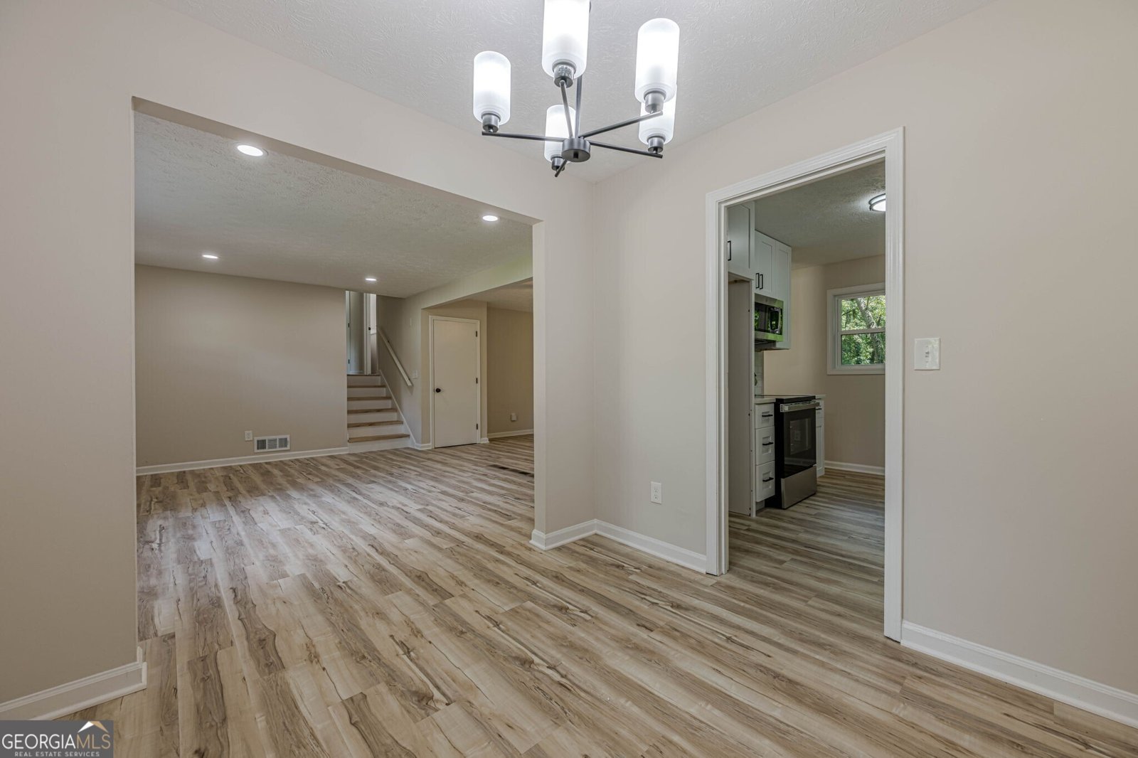 609 Mount Vista Court Stone Mountain - 19